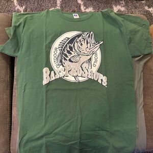 Bass Pro Shop green T shirt